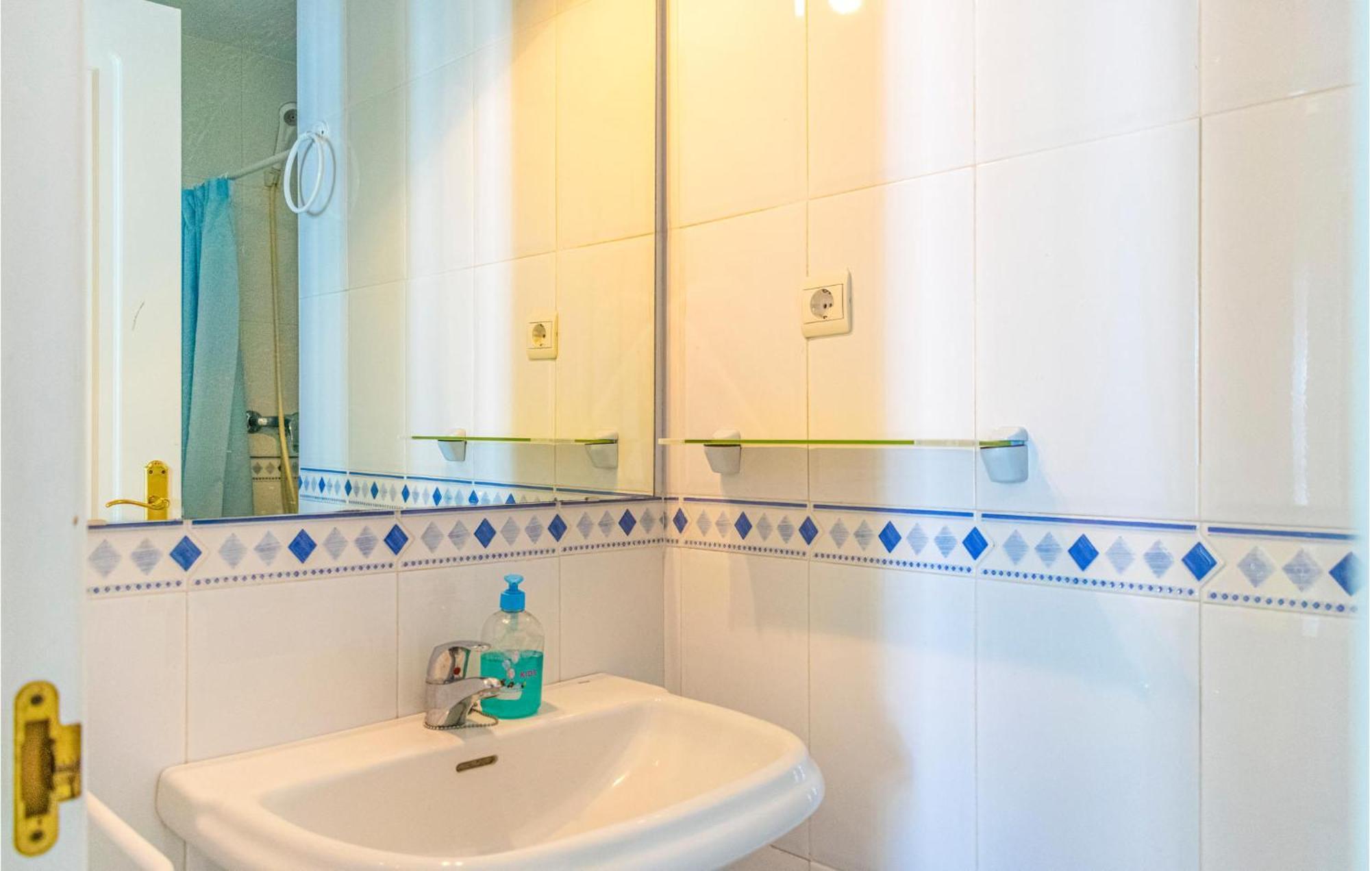 Lovely Apartment In Marbella With Kitchenette Εξωτερικό φωτογραφία
