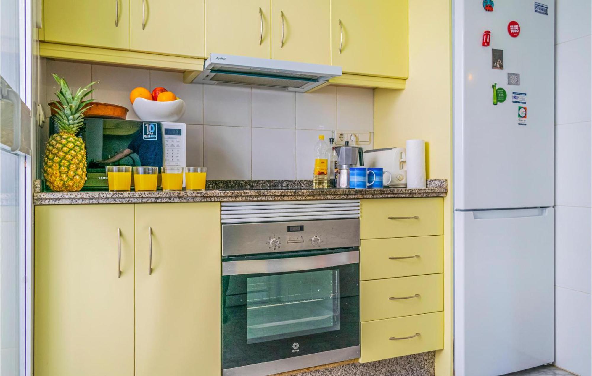 Lovely Apartment In Marbella With Kitchenette Εξωτερικό φωτογραφία