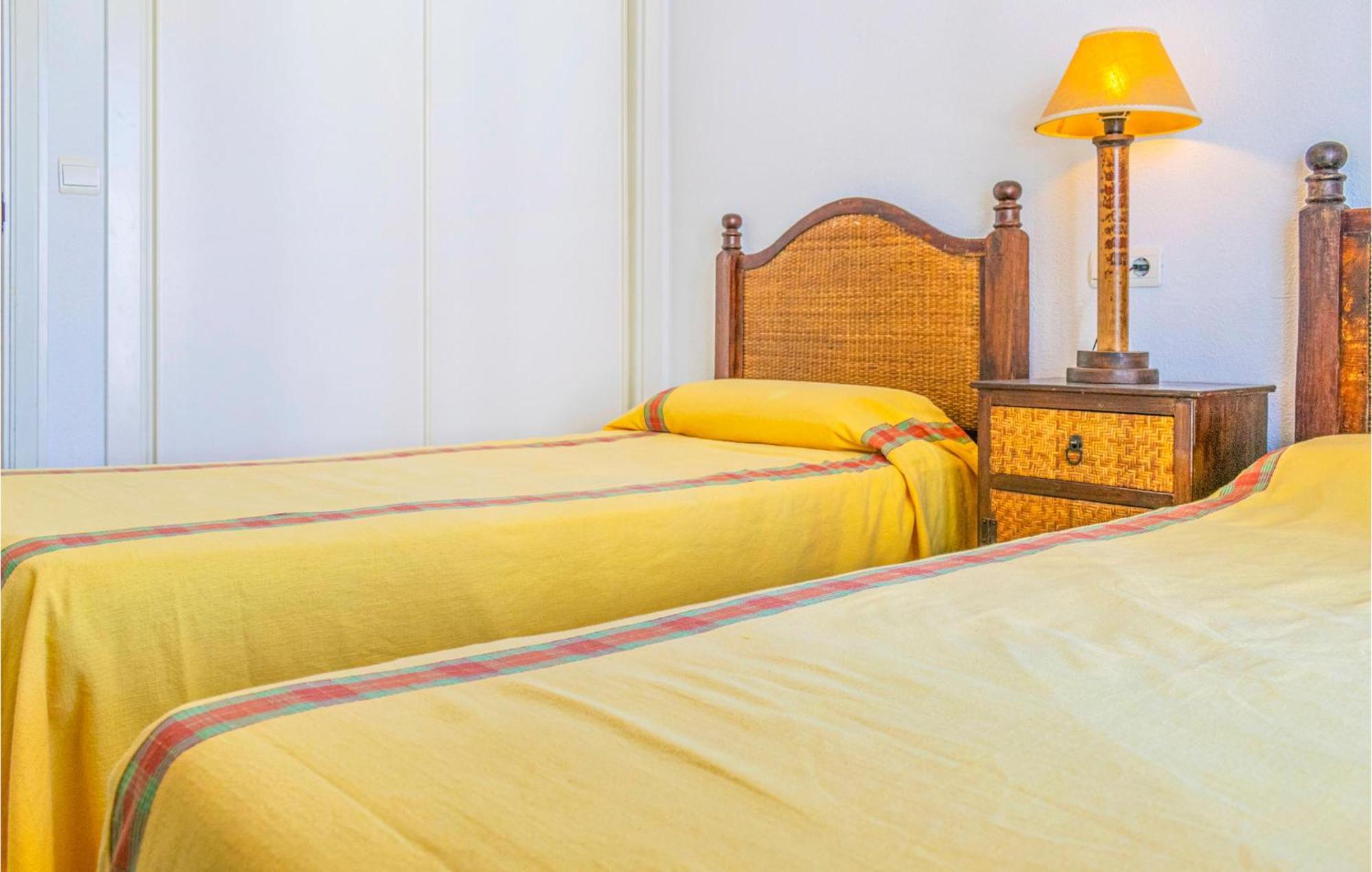 Lovely Apartment In Marbella With Kitchenette Εξωτερικό φωτογραφία
